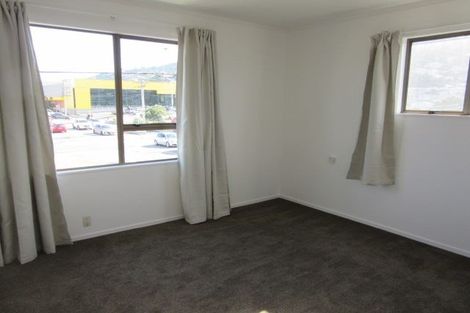 Photo of property in 103f2 Rongotai Road, Kilbirnie, Wellington, 6022