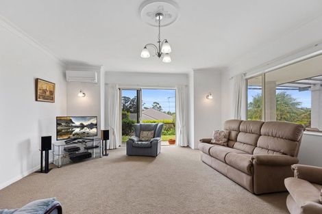 Photo of property in 2 Saint Clements Grove, Bethlehem, Tauranga, 3110