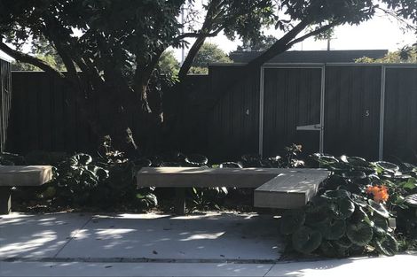 Photo of property in 327d Hobsonville Road, Hobsonville, Auckland, 0618