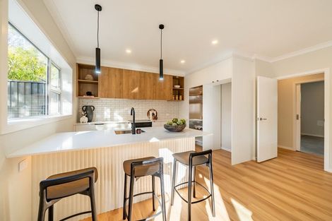 Photo of property in 70a Heretaunga Square, Silverstream, Upper Hutt, 5019