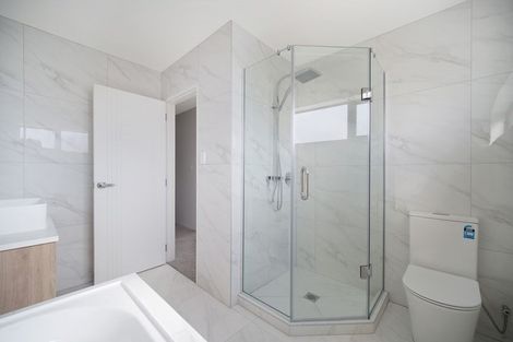 Photo of property in 141 Grove Road, Papakura, 2110