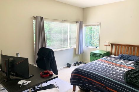 Photo of property in 31 Rifleman Rise, Unsworth Heights, Auckland, 0632