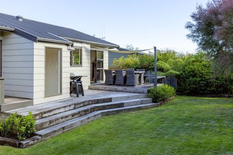 Photo of property in 12 Golders Place, Richmond Heights, Taupo, 3330