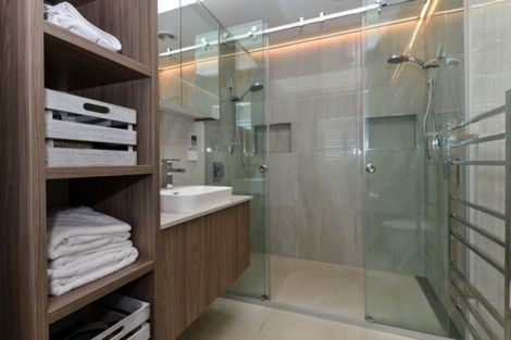 Photo of property in 56 Saint James Drive, Huntington, Hamilton, 3210