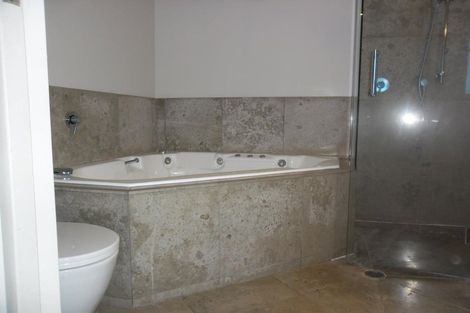 Photo of property in 1d The Crescent, Roseneath, Wellington, 6011