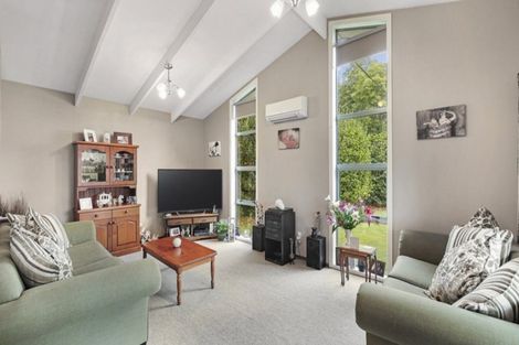 Photo of property in 143 Springs Road, Hornby, Christchurch, 8042