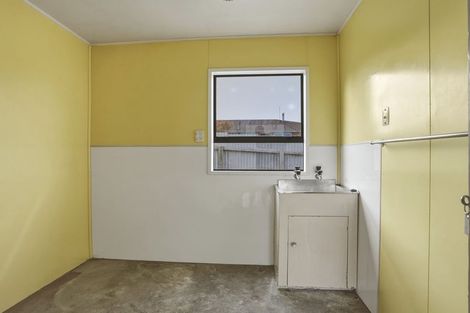 Photo of property in 11 Lowestoft Street, Balclutha, 9230