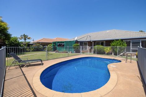 Photo of property in 8 Lotus Avenue, Mount Maunganui, 3116