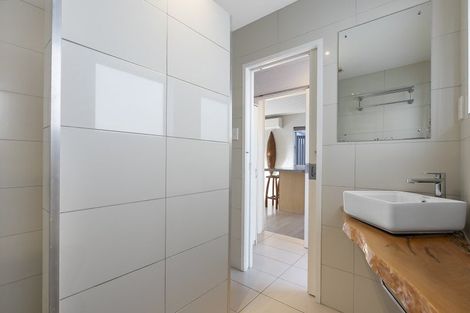 Photo of property in 511c Ocean Road, Whangamata, 3620