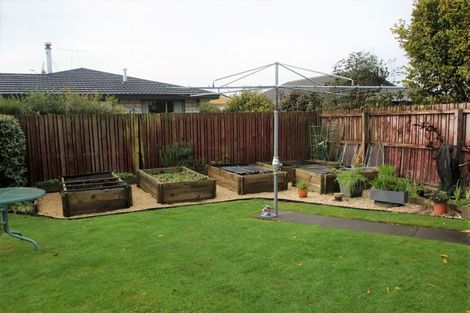 Photo of property in 12 Kinley Street, Rangiora, 7400