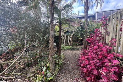 Photo of property in 19a Rangatira Road, Birkdale, Auckland, 0626