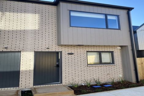 Photo of property in 27 Paetai Lane, Te Atatu Peninsula, 0610