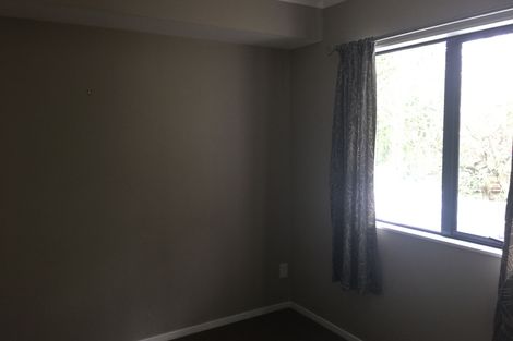 Photo of property in 162c Henderson Valley Road, Henderson, Auckland, 0612