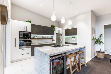 Photo of property in 3 Nikau Way, Riverhead, 0820