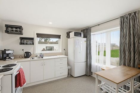 Photo of property in 42 Moody Street, Gore Bay, Cheviot, 7383