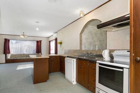 Photo of property in 13 Malyon Street, Te Puke, 3119