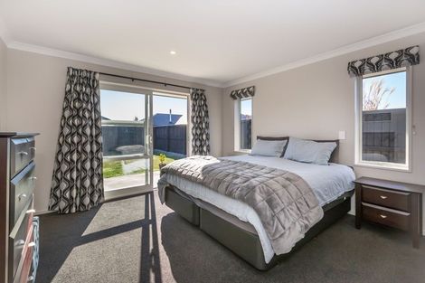 Photo of property in 30 Navy Loop, Rolleston, 7614