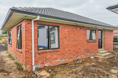 Photo of property in 309 Massey Road, Mangere East, Auckland, 2024