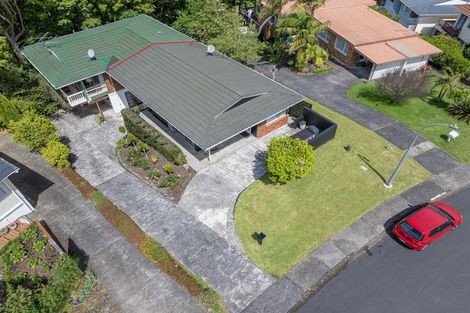 Photo of property in 1/11 Northwick Place, Hillcrest, Auckland, 0627
