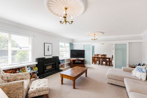 Photo of property in 5 Sheffield Street, Awapuni, Palmerston North, 4412