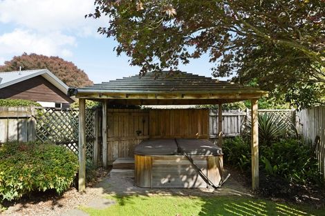Photo of property in 26 Bouverie Crescent, Flagstaff, Hamilton, 3210