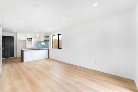 Photo of property in 79e Miller Road, Mangere Bridge, Auckland, 2022