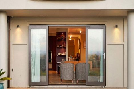 Photo of property in 21 Stonebridge Road, Temple View, Hamilton, 3289