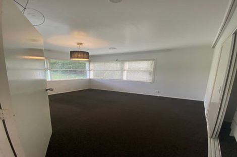 Photo of property in 443 Don Buck Road, Massey, Auckland, 0614