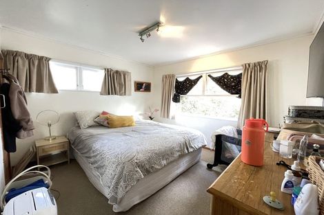 Photo of property in 36 Trinidad Road, Sunnynook, Auckland, 0620