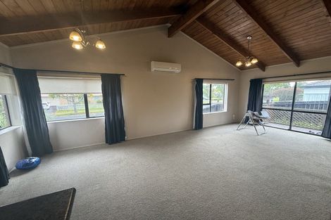Photo of property in 51 Brylee Drive, Conifer Grove, Takanini, 2112