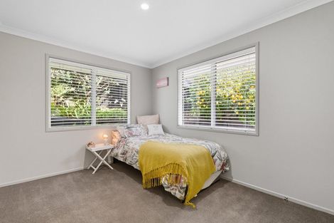 Photo of property in 11 Haden Place, Omokoroa, 3114