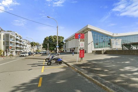Photo of property in Mariner, 1/140b Oriental Parade, Oriental Bay, Wellington, 6011