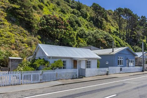 Photo of property in 171 Breaker Bay Road, Breaker Bay, Wellington, 6022