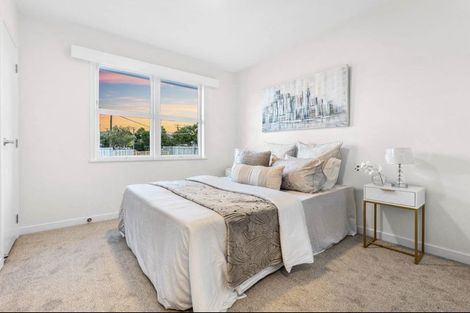 Photo of property in 13 Coletta Lane, Te Atatu South, Auckland, 0610