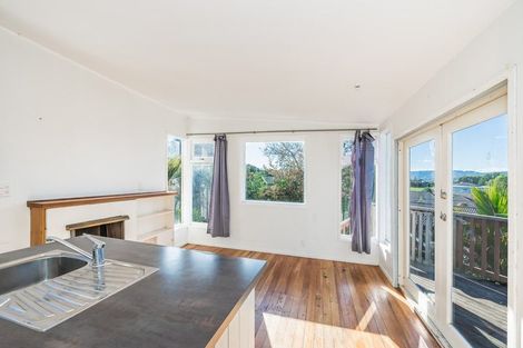 Photo of property in 14 Kowhai Grove, Raumati Beach, Paraparaumu, 5032