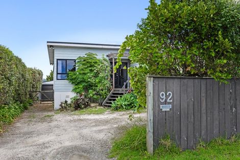 Photo of property in 92 Stanmore Bay Road, Stanmore Bay, Whangaparaoa, 0932
