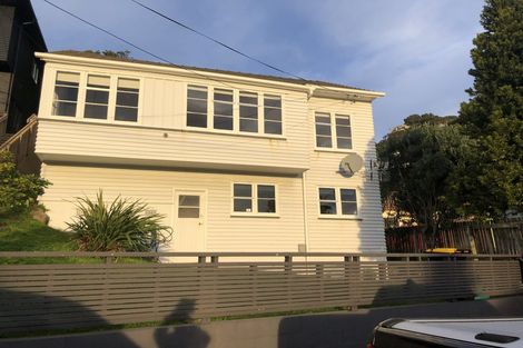 Photo of property in 13 Cavendish Square, Strathmore Park, Wellington, 6022