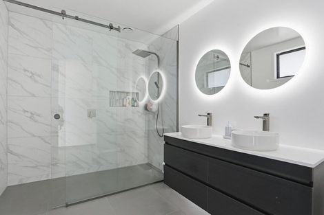 Photo of property in 1 Waimanu Lane, Bethlehem, Tauranga, 3110