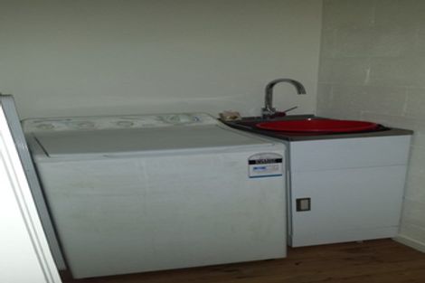 Photo of property in 261 Karaka Bay Road, Karaka Bays, Wellington, 6022