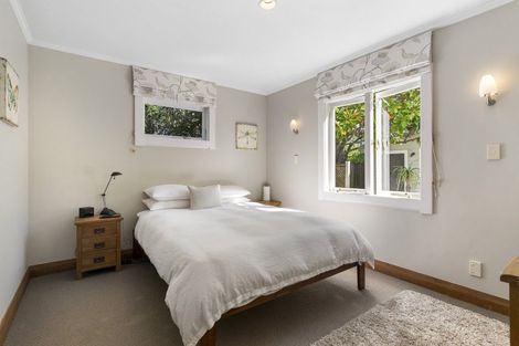 Photo of property in 42 Norwood Road, Bayswater, Auckland, 0622