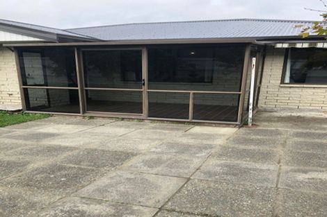 Photo of property in 22 Searells Road, Strowan, Christchurch, 8052