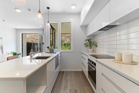 Photo of property in 24/10u George Bullen Lane, Arthurs Point, Queenstown, 9371