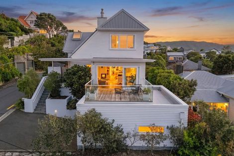 Photo of property in 20 Roscoe Terrace, Wadestown, Wellington, 6012