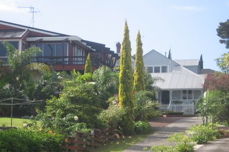 Photo of property in 48 King Edward Parade, Devonport, Auckland, 0624