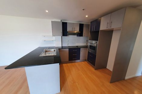Photo of property in 5h/17 Crown Lynn Place, New Lynn, Auckland, 0600