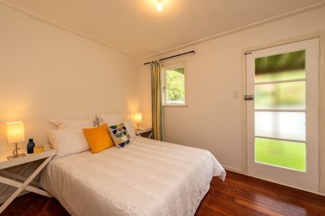 Photo of property in 186a Queens Drive, Lyall Bay, Wellington, 6022