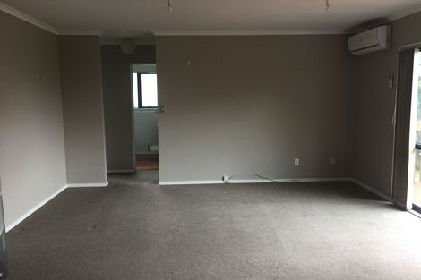 Photo of property in 162c Henderson Valley Road, Henderson, Auckland, 0612