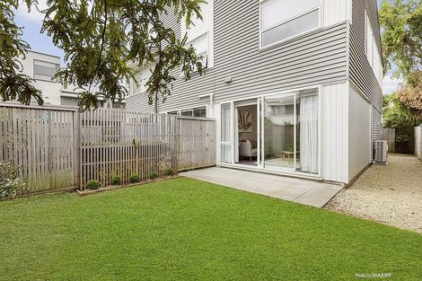 Photo of property in 22/31u Princess Terrace, Newtown, Wellington, 6021