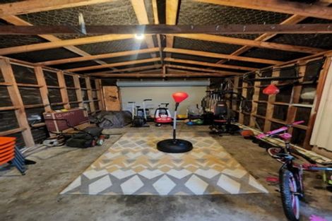 Photo of property in 8 Sussex Street, Levin, 5510
