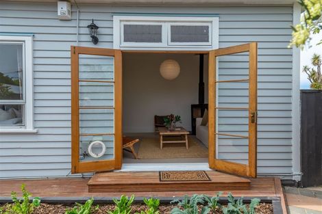 Photo of property in 35 Dampier Street, Woolston, Christchurch, 8023